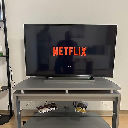 Neu Apartment In Schloss Naehe,Parkplatz, Netflix Sogel Ngoại thất bức ảnh