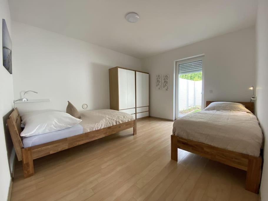 Neu Apartment In Schloss Naehe,Parkplatz, Netflix Sogel Ngoại thất bức ảnh