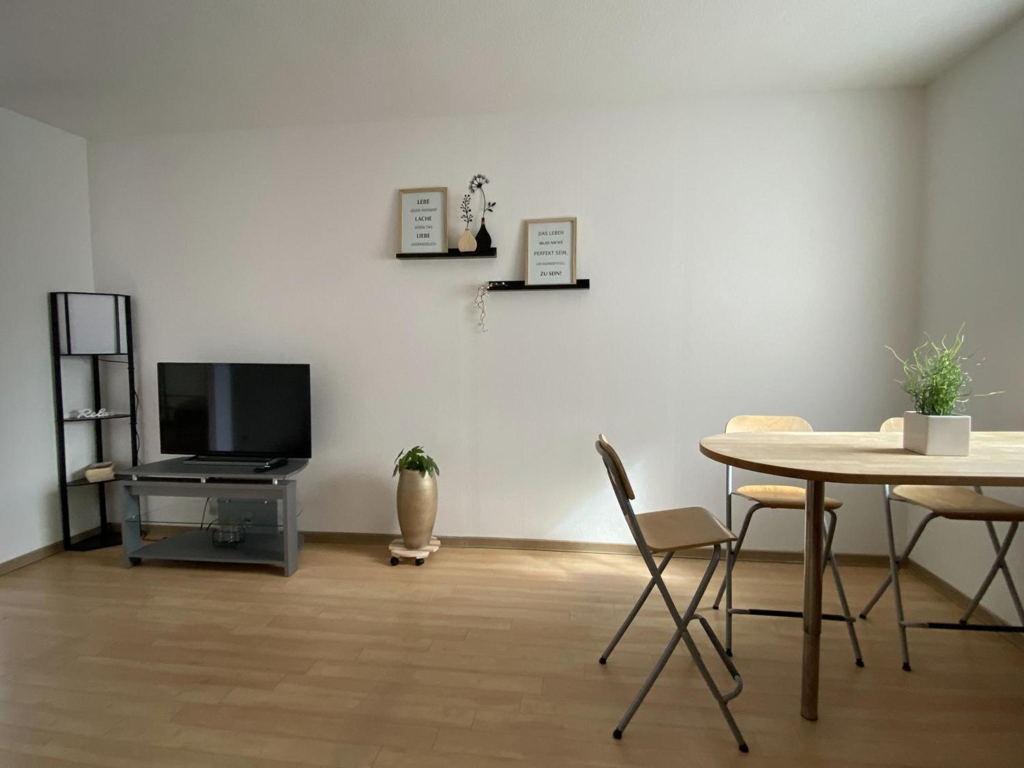 Neu Apartment In Schloss Naehe,Parkplatz, Netflix Sogel Ngoại thất bức ảnh