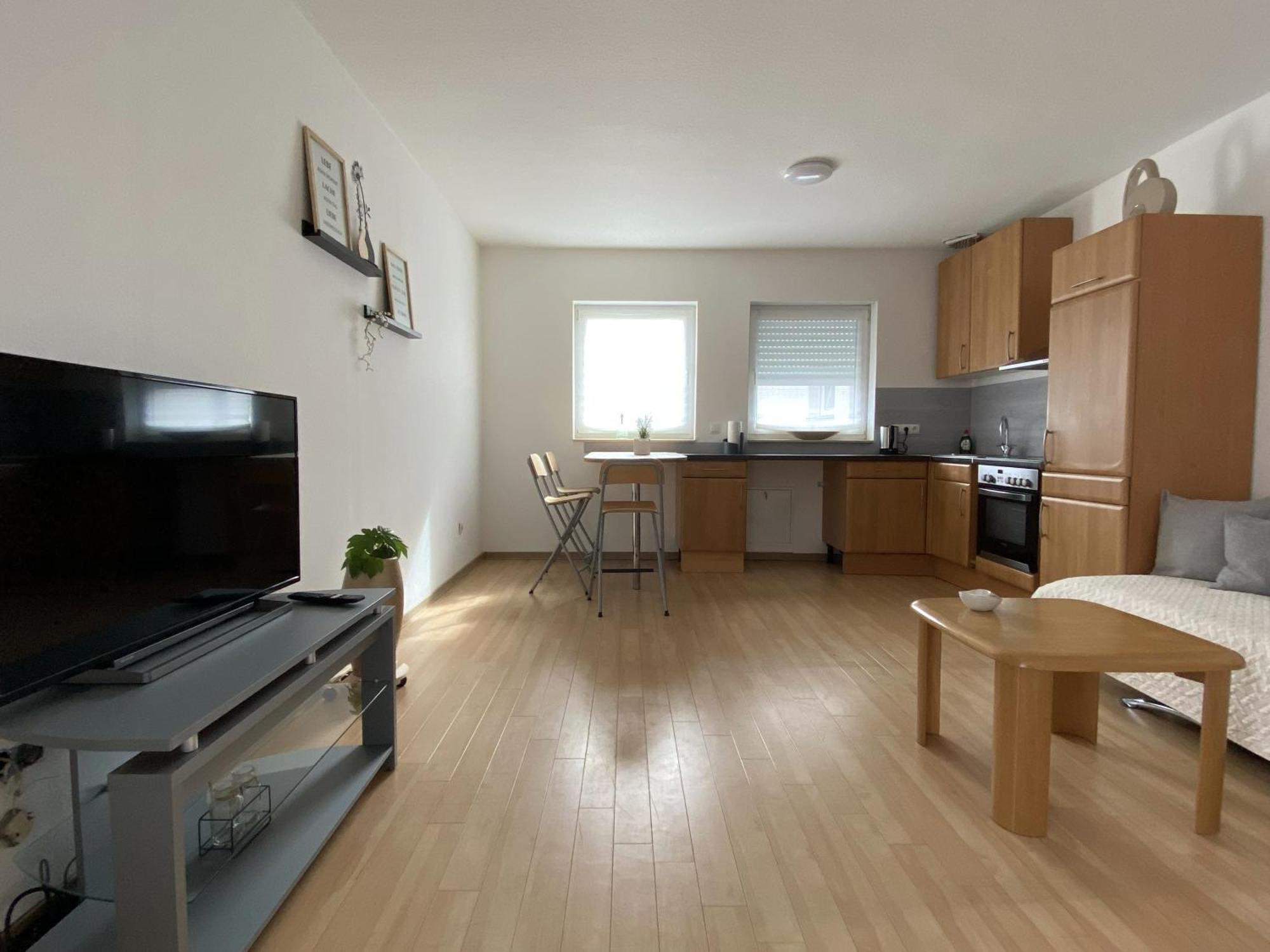 Neu Apartment In Schloss Naehe,Parkplatz, Netflix Sogel Ngoại thất bức ảnh